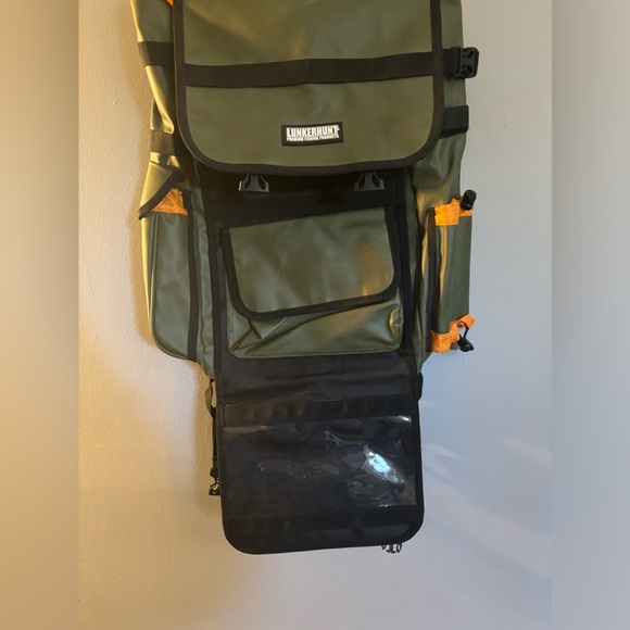 Lunkerhunt Fishing Backpack - Picture 2 of 6